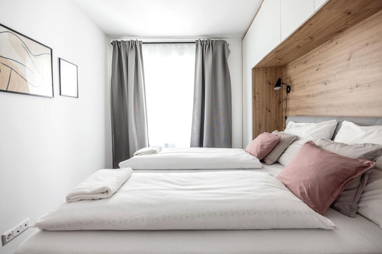 Walnut Tree Apartment Budapest Esterno foto